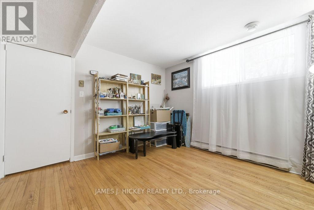 101 Frontenac Crescent, Deep River, Ontario  K0J 1P0 - Photo 27 - X12983754