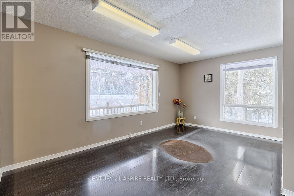 2889 Petawawa Boulevard, Petawawa, Ontario  K8H 1Y1 - Photo 10 - X13213568