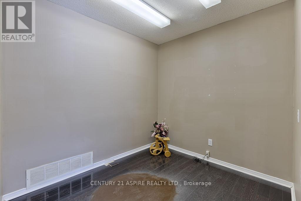 2889 Petawawa Boulevard, Petawawa, Ontario  K8H 1Y1 - Photo 16 - X13213568