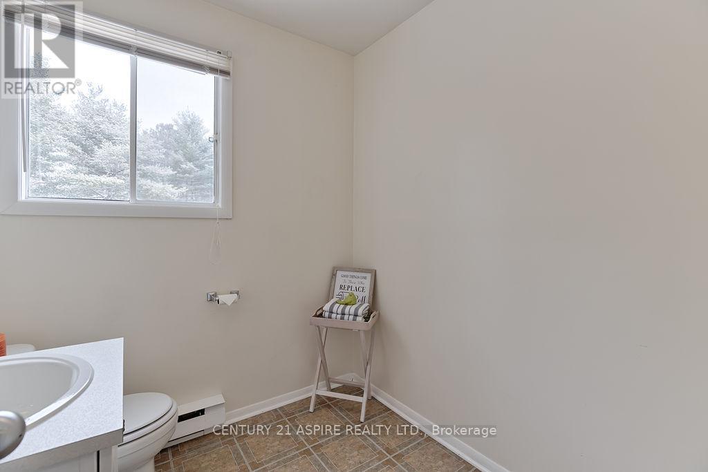 2889 Petawawa Boulevard, Petawawa, Ontario  K8H 1Y1 - Photo 23 - X13213568
