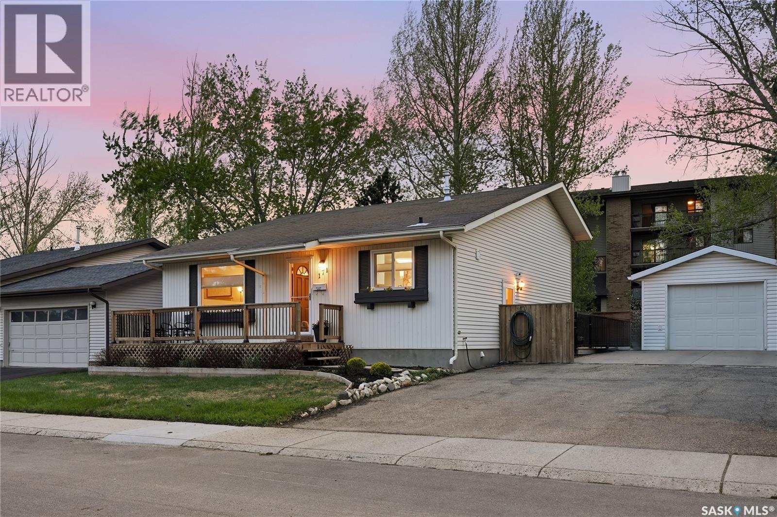 171 Coldspring CRESCENT, Saskatoon, Saskatchewan