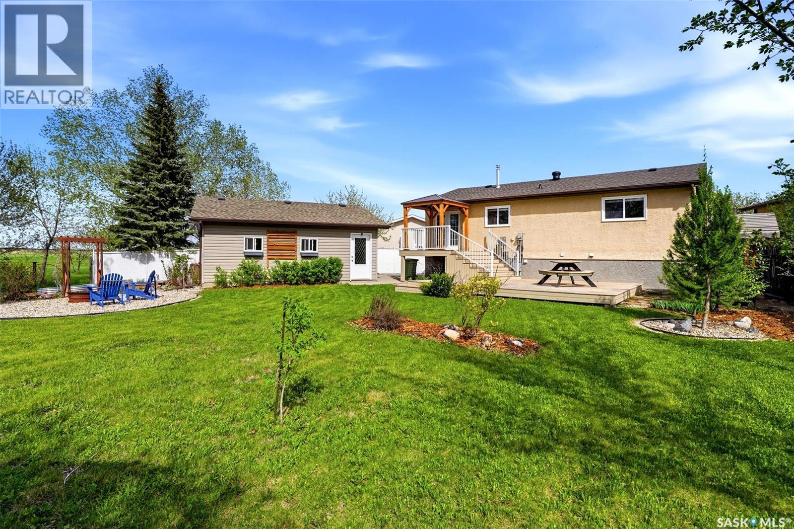 834 Erb Bay, Regina, Saskatchewan  S4N 7B1 - Photo 50 - SK037526