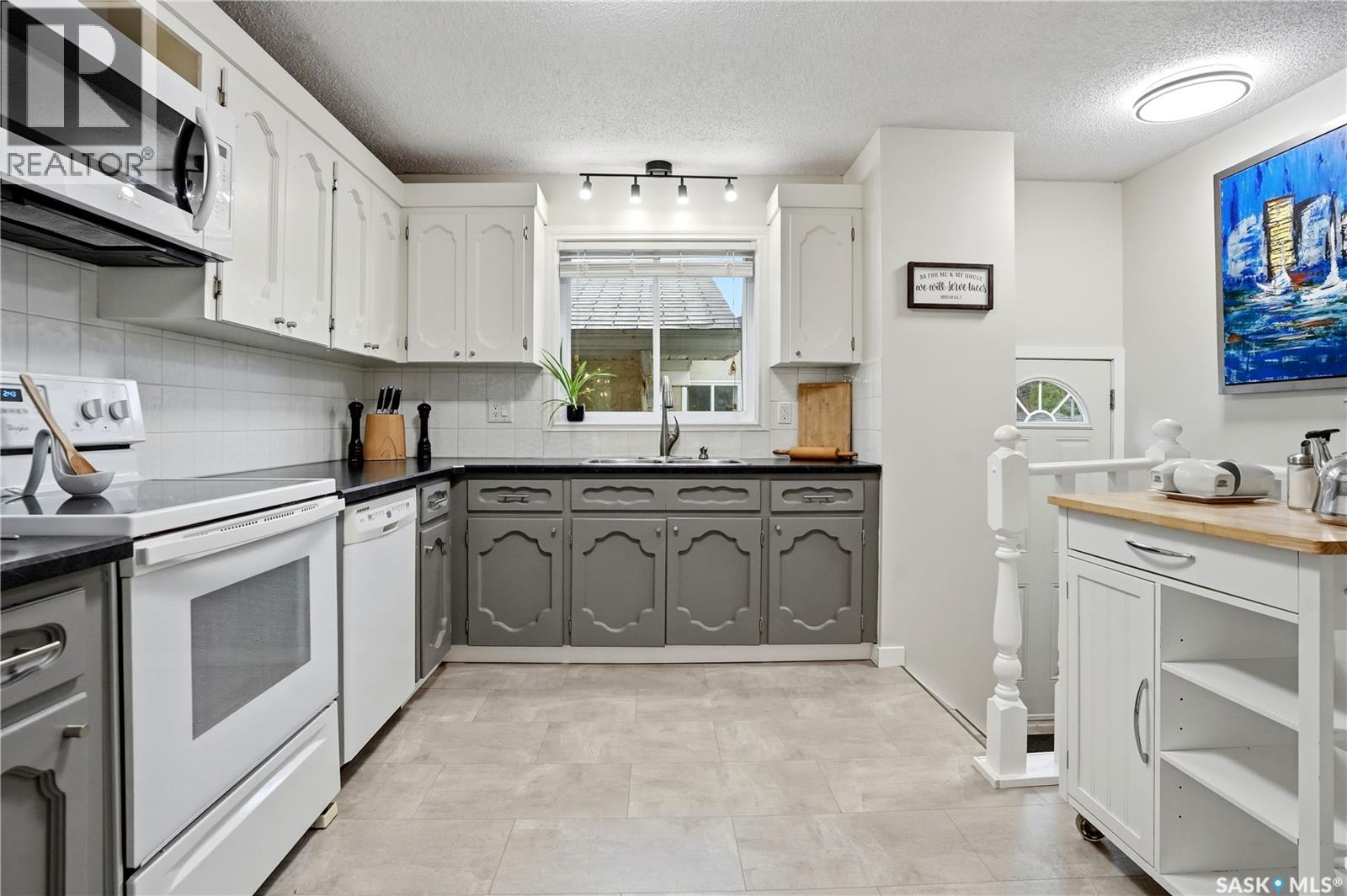 14 Edenwold Crescent, Regina, Saskatchewan  S4R 8A3 - Photo 16 - SK037306