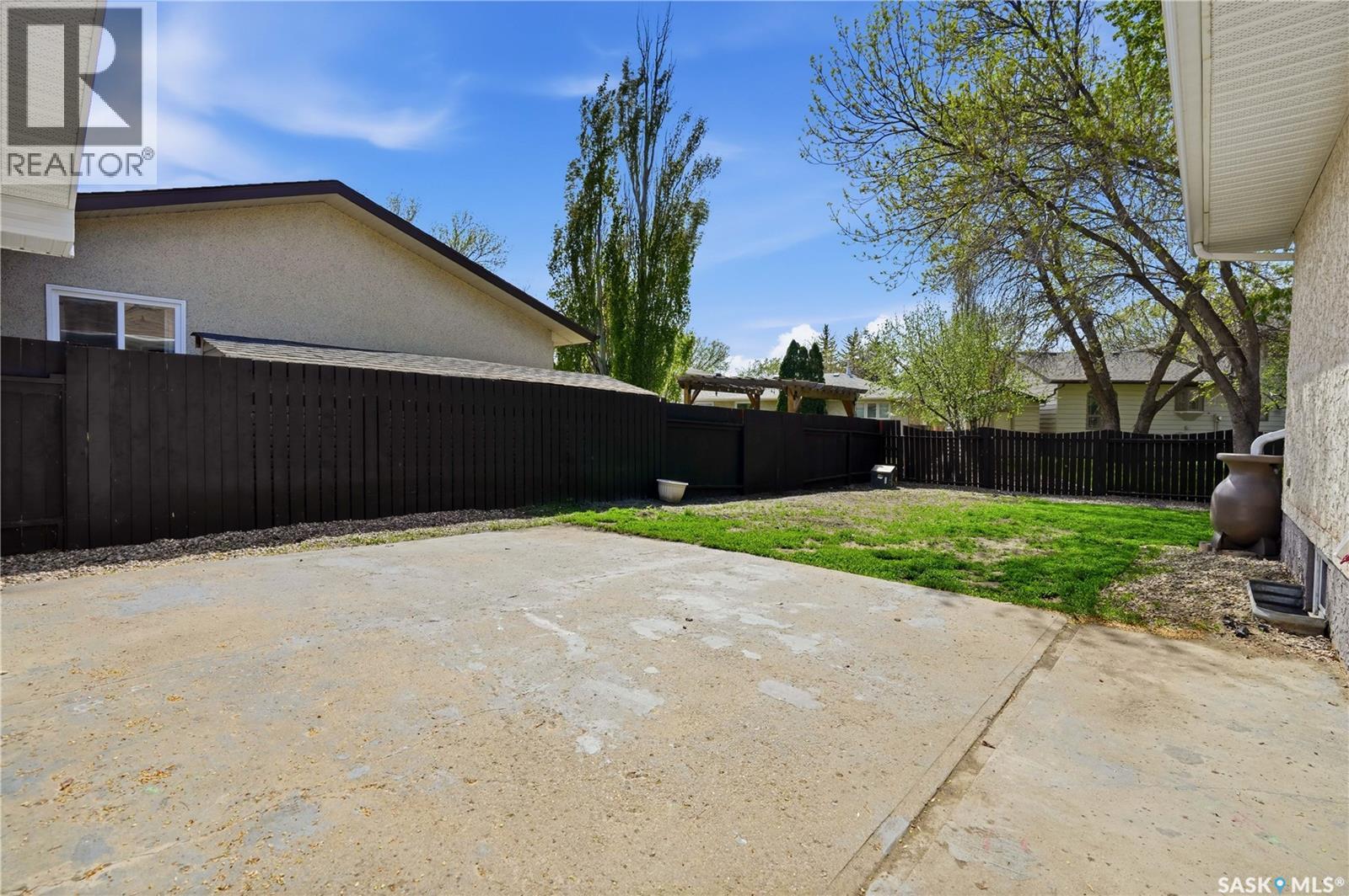 14 Edenwold Crescent, Regina, Saskatchewan  S4R 8A3 - Photo 46 - SK037306
