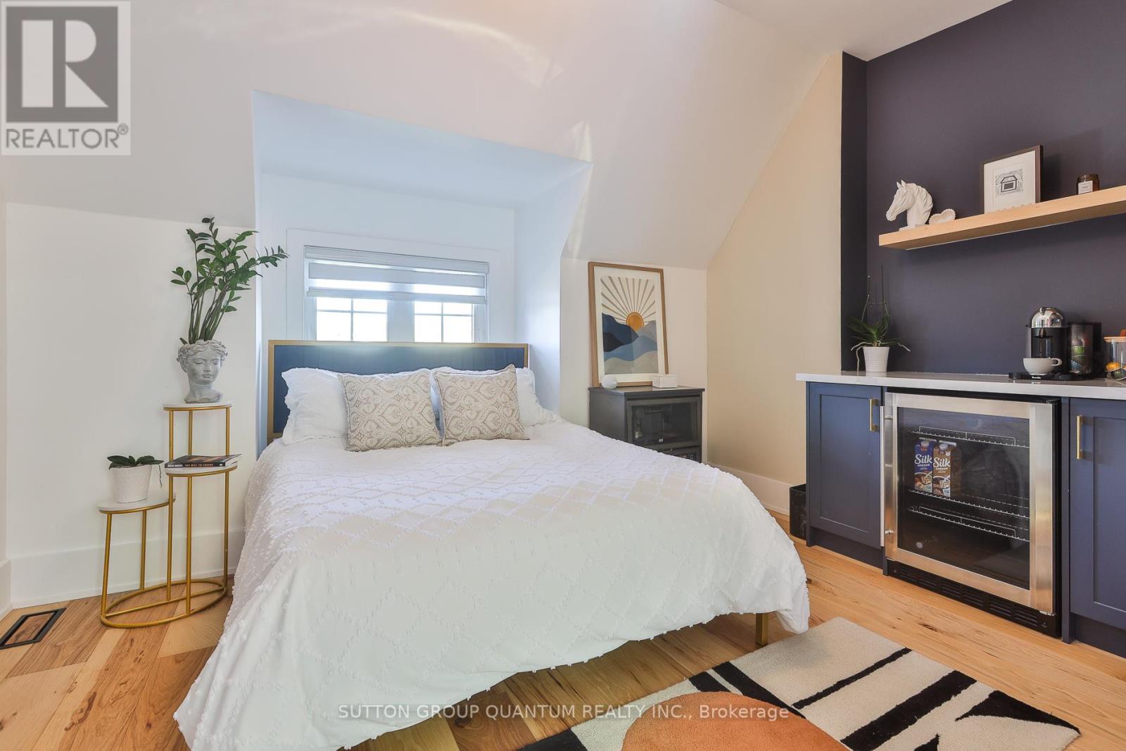 268 Ashdale Avenue, Toronto, Ontario  M4L 2Y9 - Photo 19 - E13212614