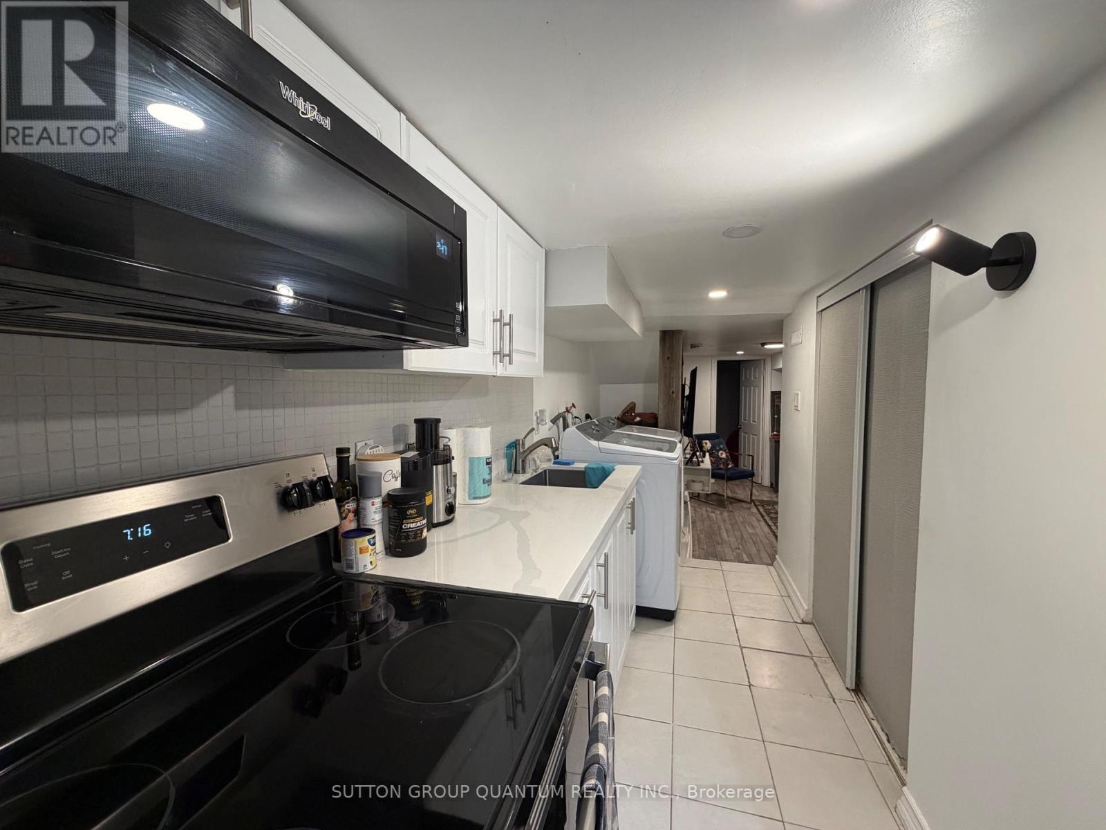268 Ashdale Avenue, Toronto, Ontario  M4L 2Y9 - Photo 36 - E13212614