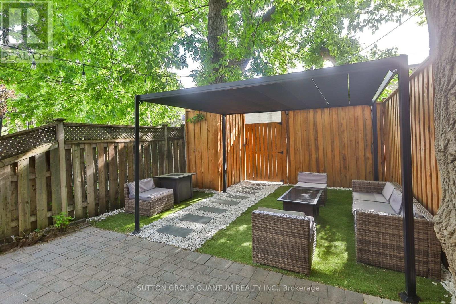 268 Ashdale Avenue, Toronto, Ontario  M4L 2Y9 - Photo 39 - E13212614