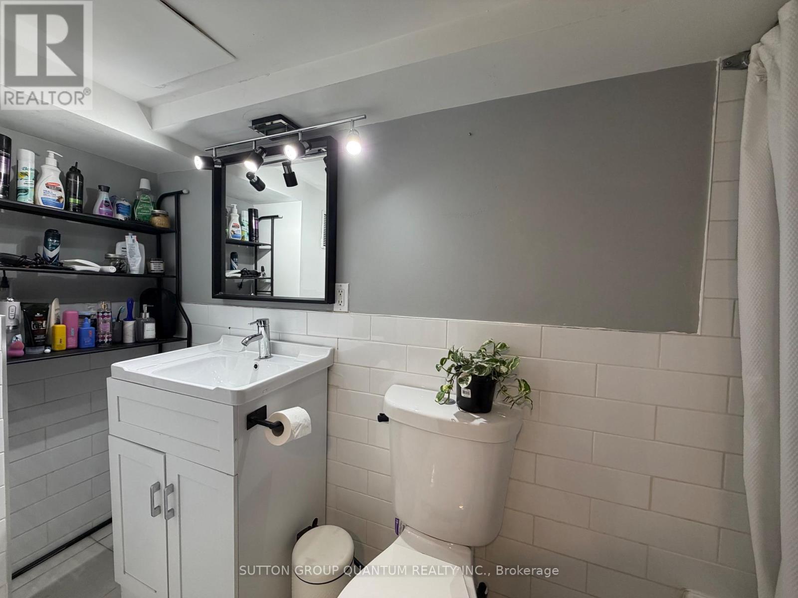 268 Ashdale Avenue, Toronto, Ontario  M4L 2Y9 - Photo 37 - E13212614