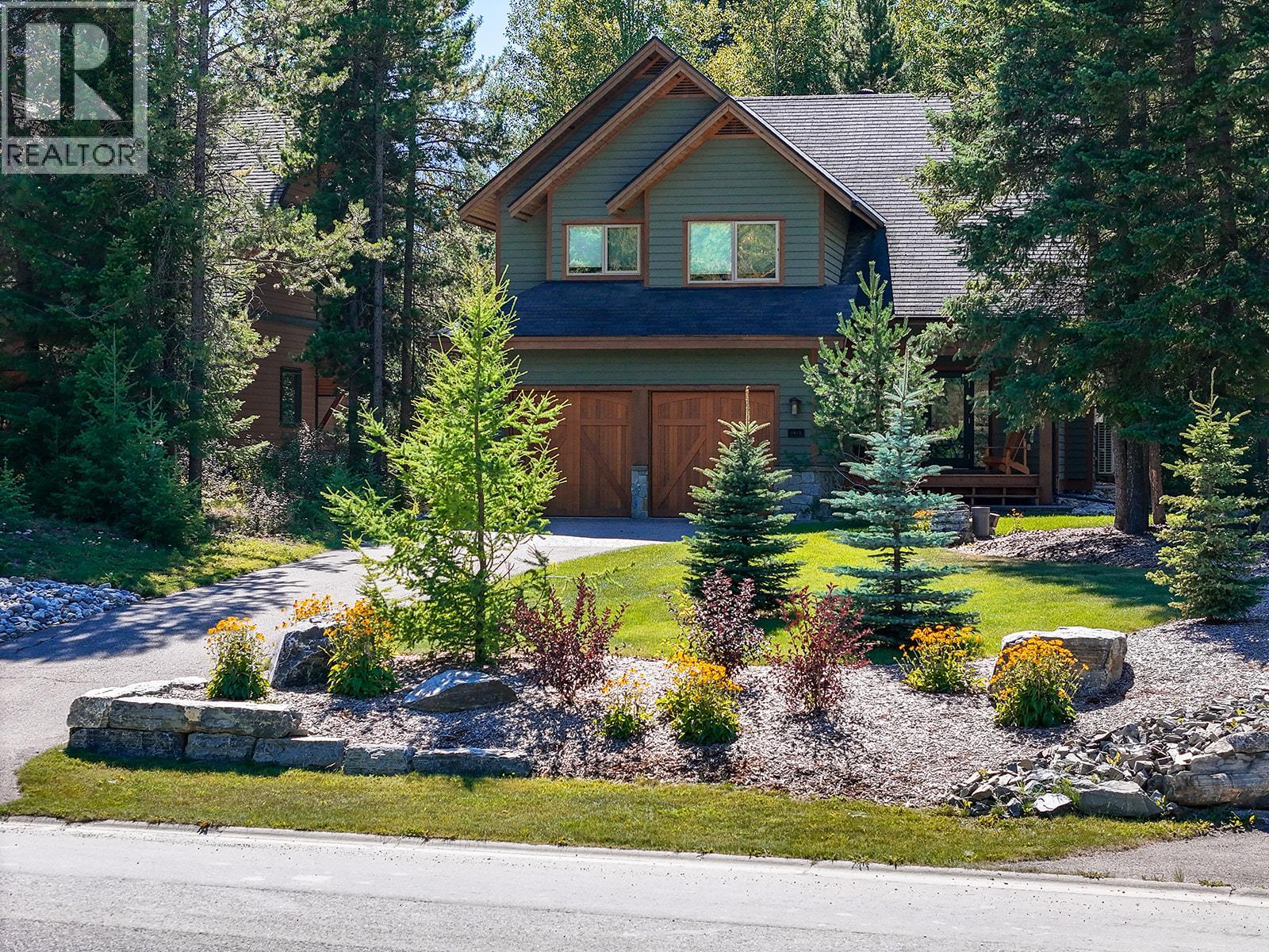 1417 Granite Drive, Golden, British Columbia  V0A 1H3 - Photo 1 - 10377381