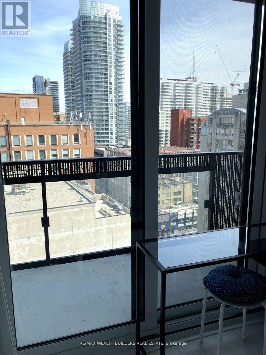 1010 - 8 Eglinton Avenue E, Toronto, Ontario  M4P 0C1 - Photo 16 - C13213594
