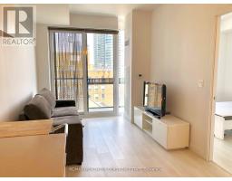 1010 - 8 EGLINTON AVENUE E, Toronto, Ontario
