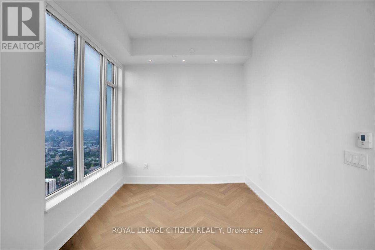 6007 - 11 Yorkville Avenue, Toronto, Ontario  M4W 1L2 - Photo 12 - C13213658
