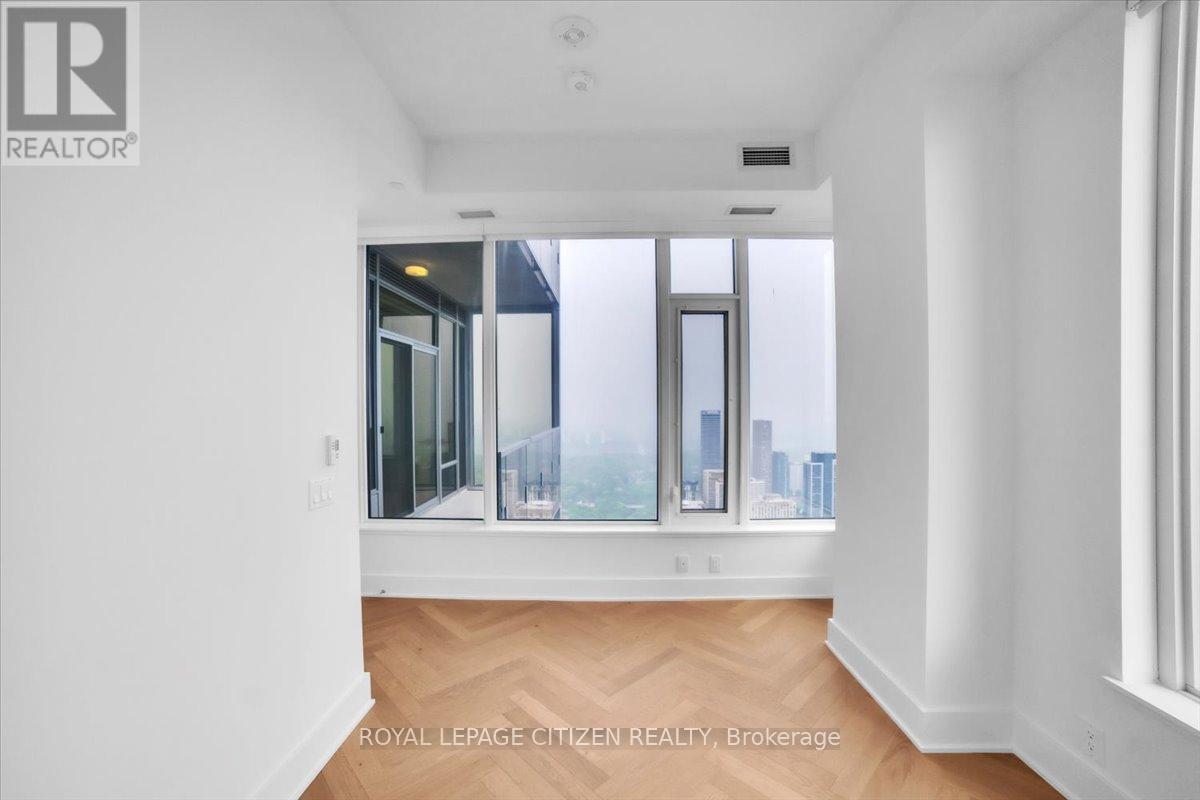 6007 - 11 Yorkville Avenue, Toronto, Ontario  M4W 1L2 - Photo 15 - C13213658