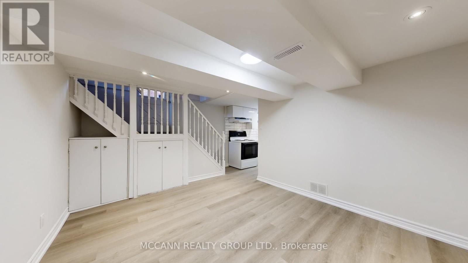 496 Northcliffe Boulevard, Toronto, Ontario  M6E 3L5 - Photo 31 - C13213674