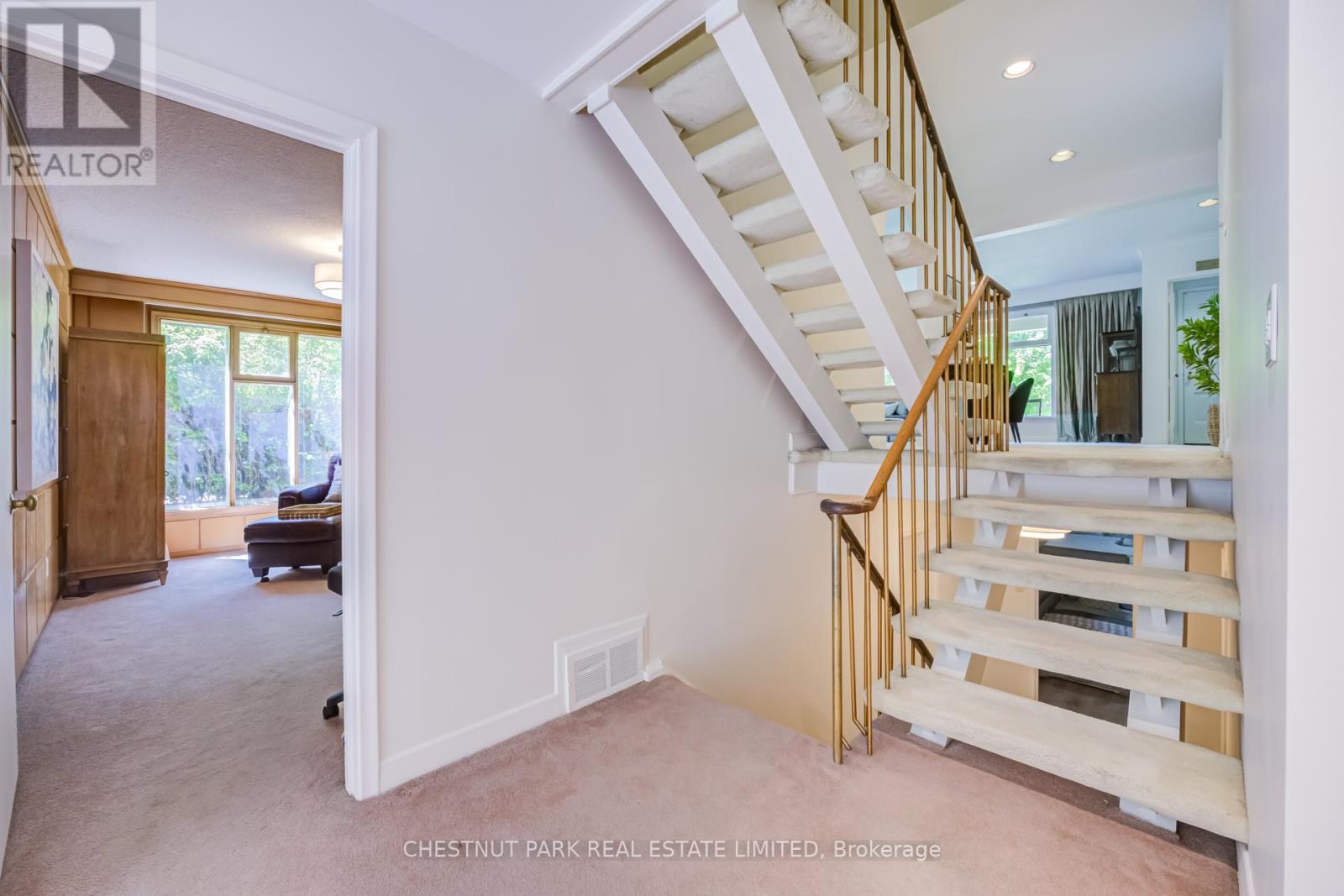 26 Hearthstone Crescent, Toronto, Ontario  M2R 1G3 - Photo 24 - C13213732