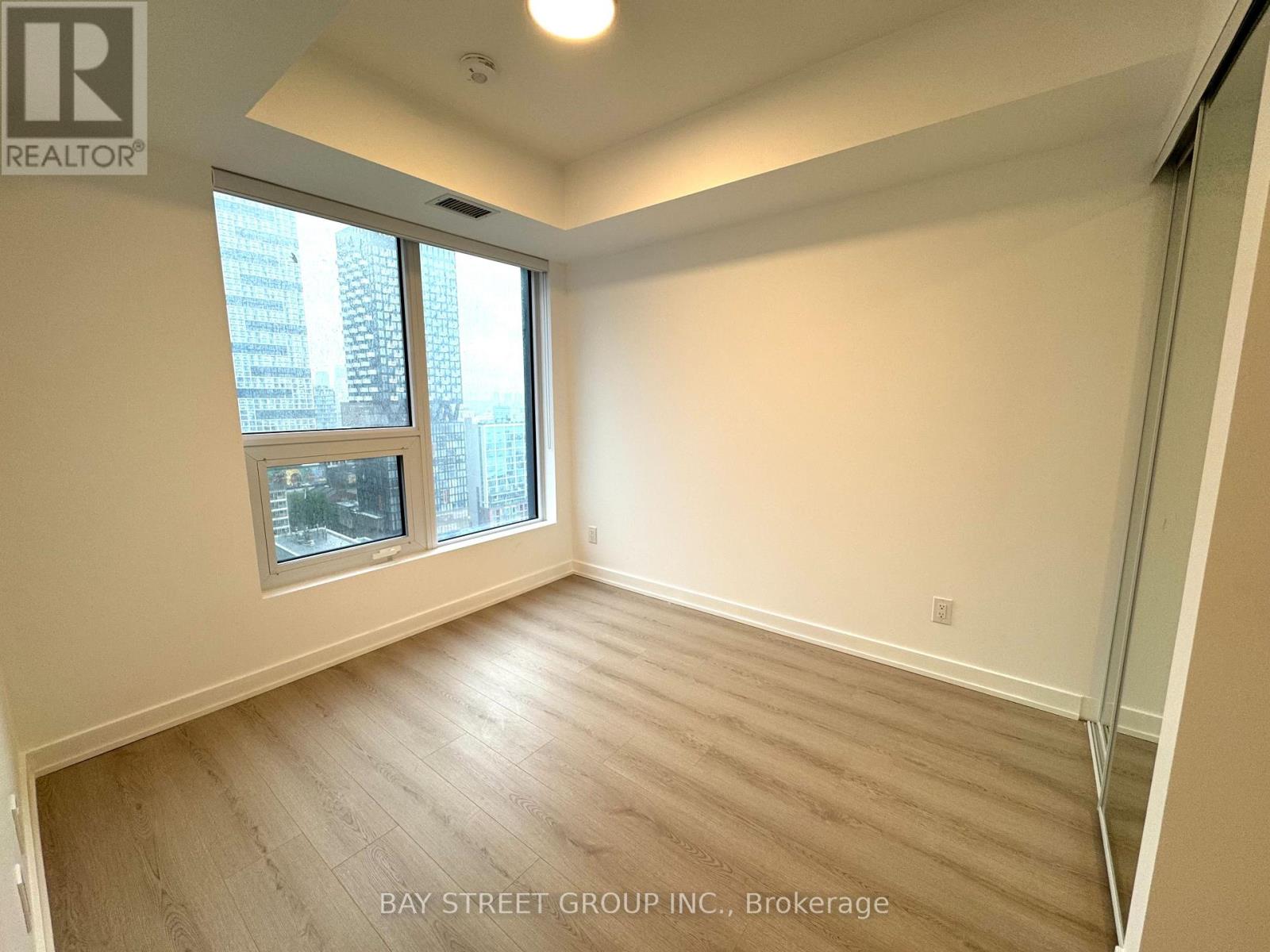 2117 - 100 Queen Street E, Toronto, Ontario  M5C 0B5 - Photo 8 - C13213762