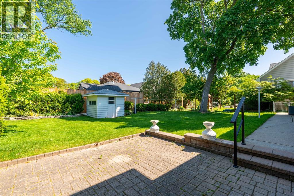 572 Highbury Park, Sarnia, Ontario  N7V 2J9 - Photo 26 - 26010403