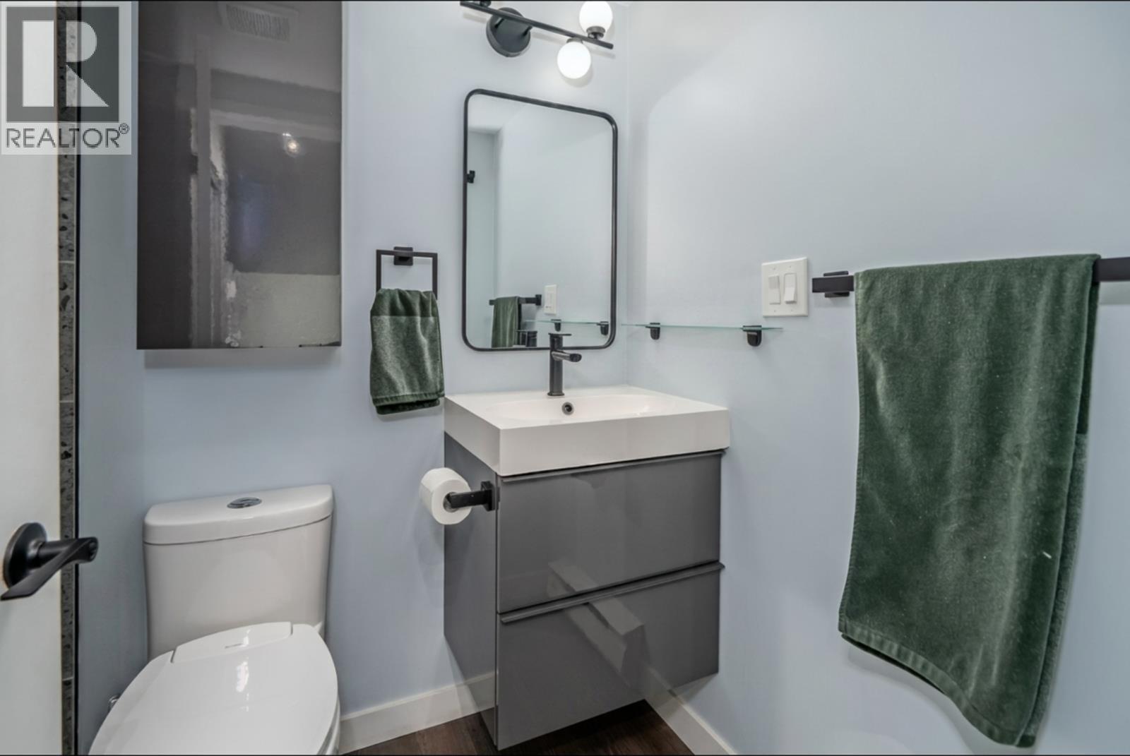 106 526 13th Street, New Westminster, British Columbia  V3M 4L9 - Photo 13 - R3128787