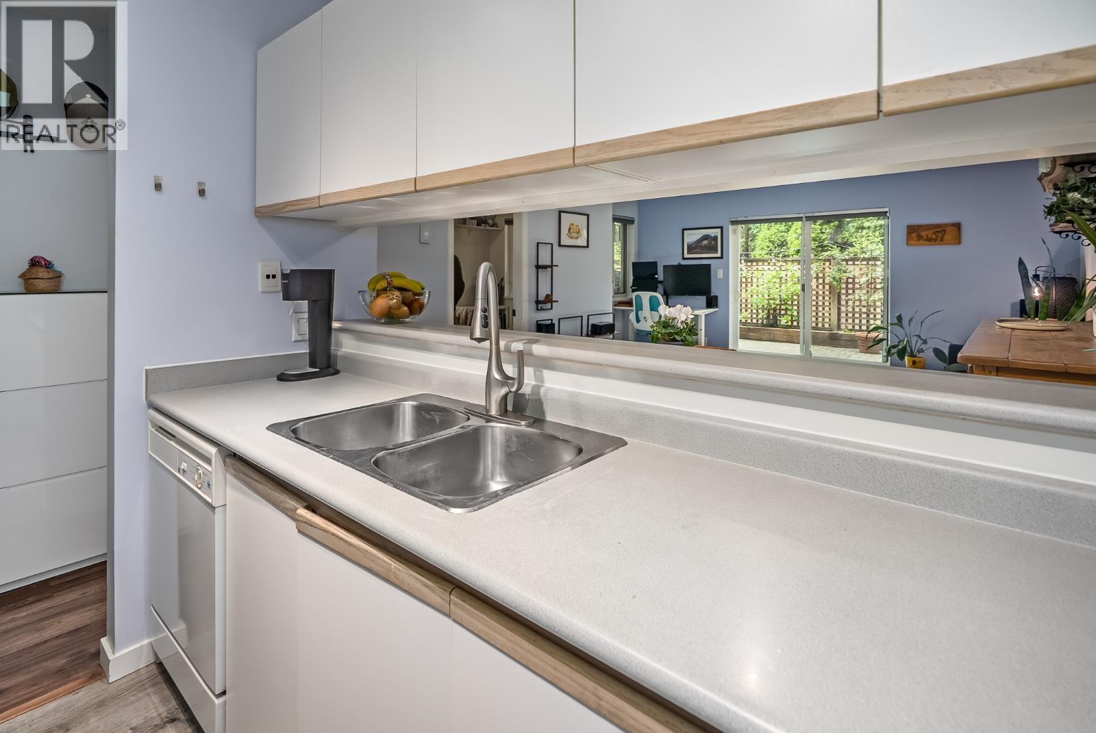 106 526 13th Street, New Westminster, British Columbia  V3M 4L9 - Photo 10 - R3128787