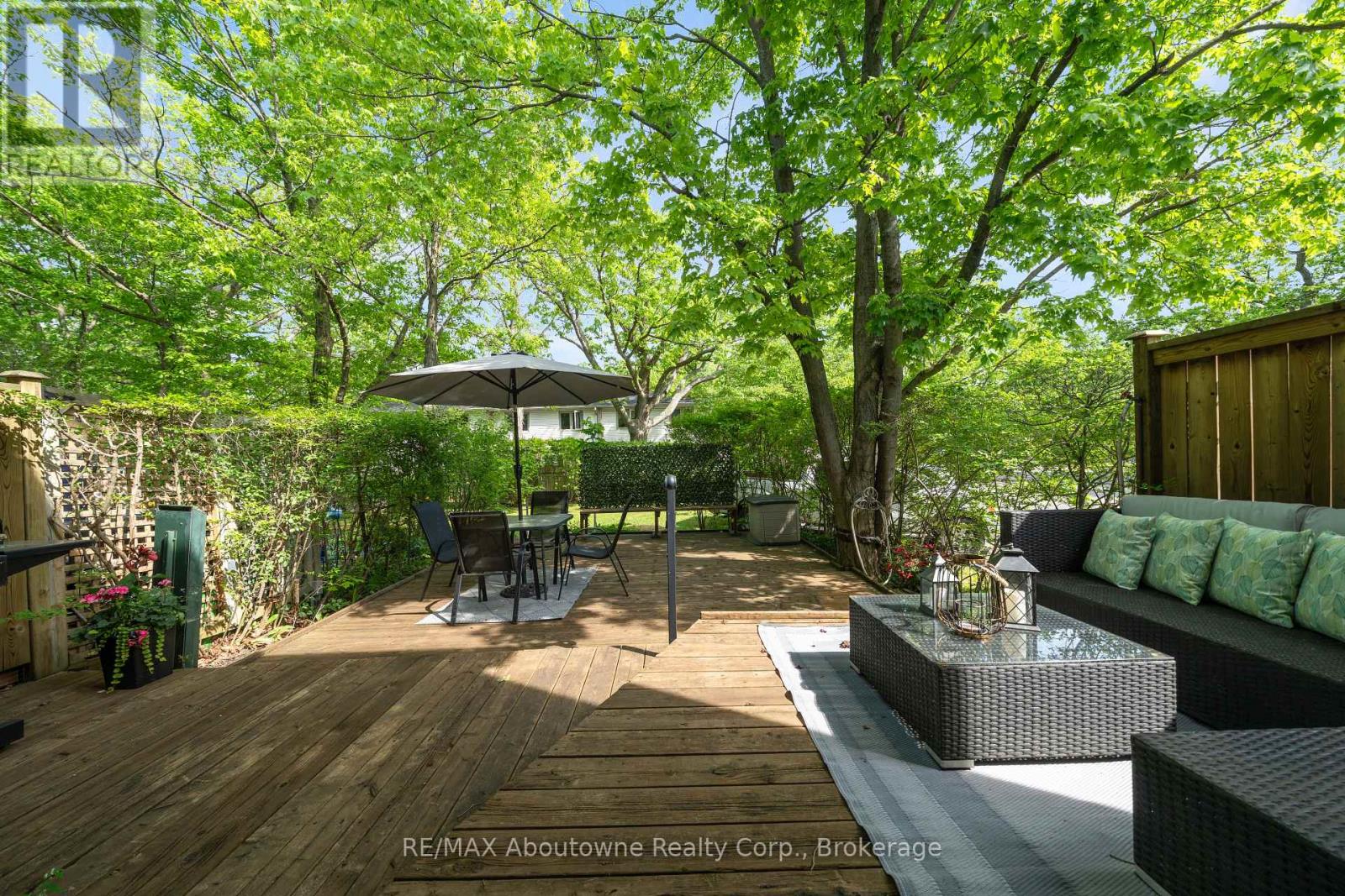 35 - 1270 Gainsborough Drive, Oakville, Ontario  M9A 0E1 - Photo 38 - W13212796