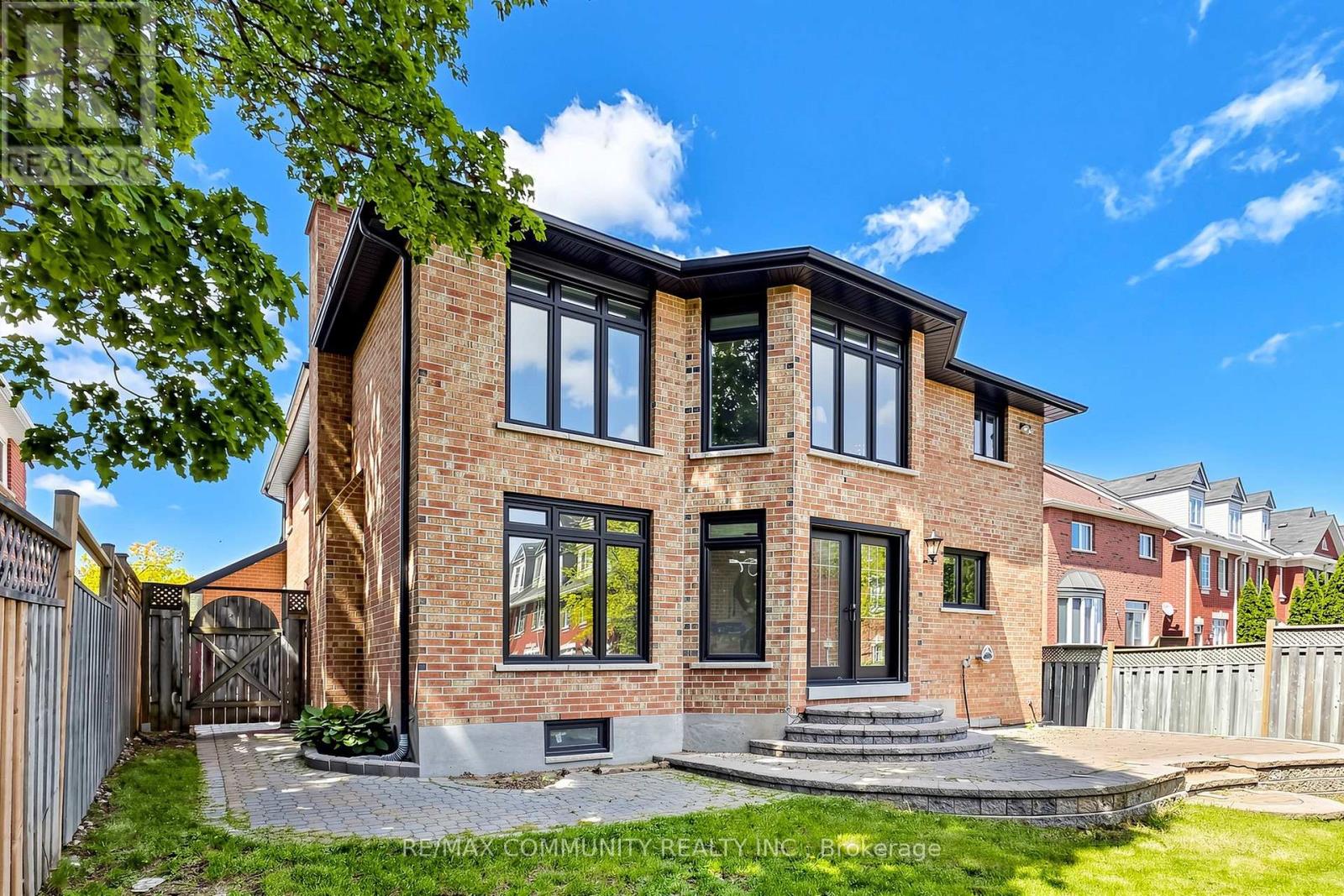 1002 Riverview Crescent, Pickering, Ontario  L1V 4M5 - Photo 50 - E13213452