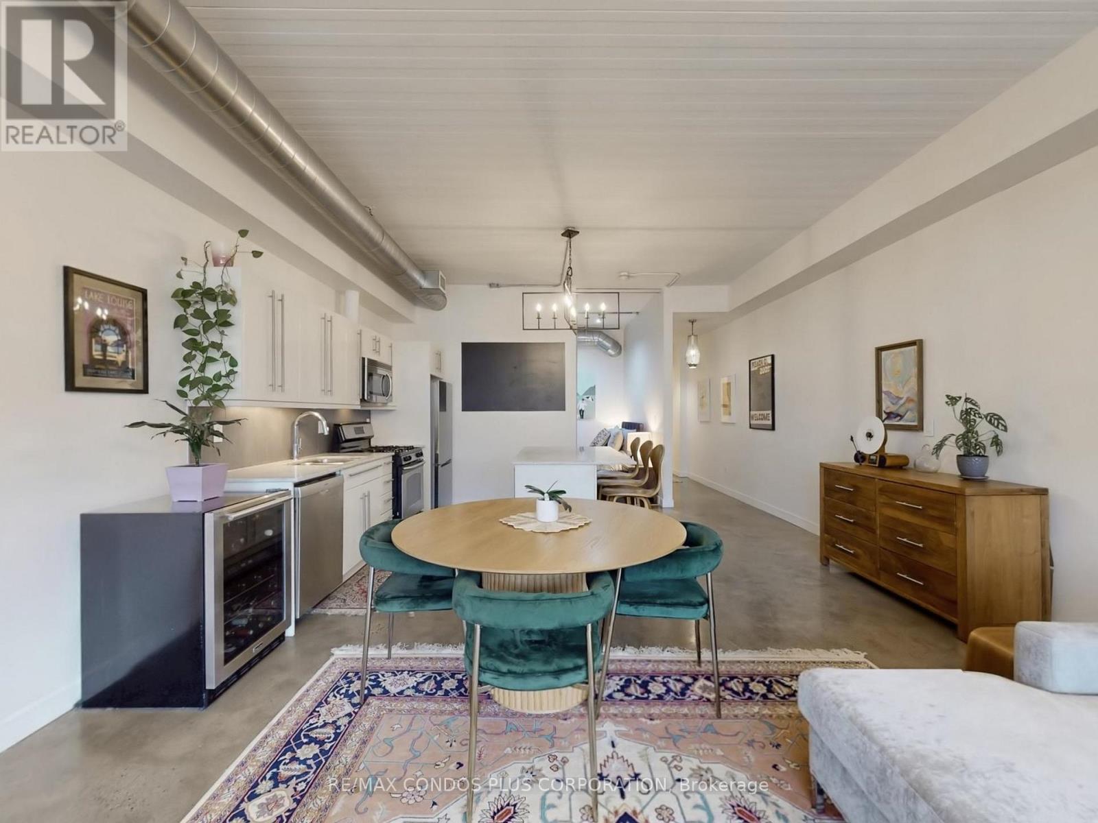 201 - 747 Queen Street E, Toronto, Ontario  M4M 1H3 - Photo 14 - E13213558