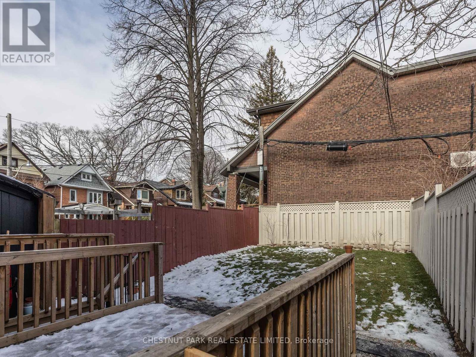 1654 Gerrard Street E, Toronto, Ontario  M4L 2A8 - Photo 23 - E13213686