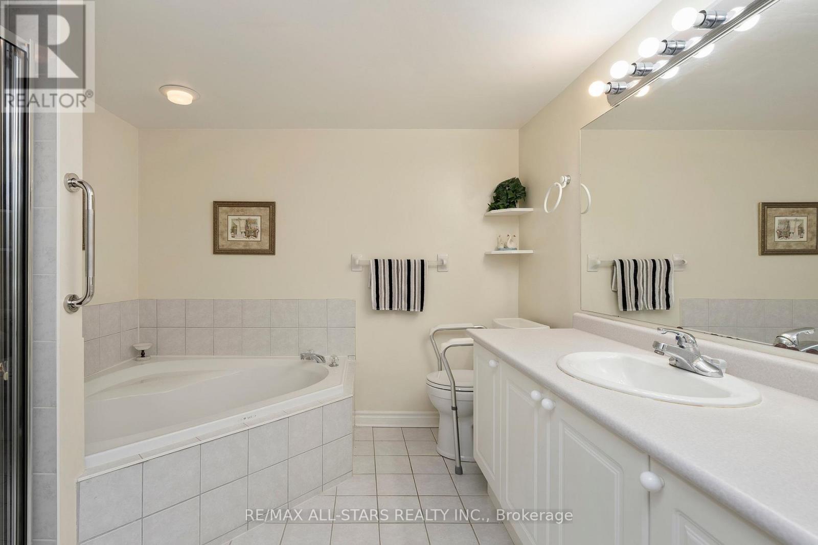 322 - 80 The Boardwalk Way, Markham, Ontario  L6E 1B8 - Photo 22 - N13213570