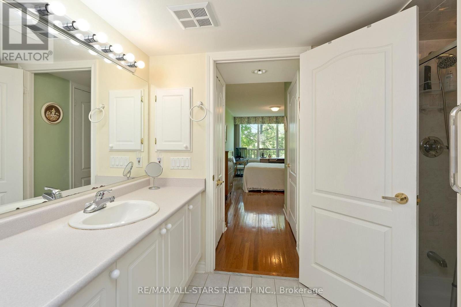 322 - 80 The Boardwalk Way, Markham, Ontario  L6E 1B8 - Photo 24 - N13213570