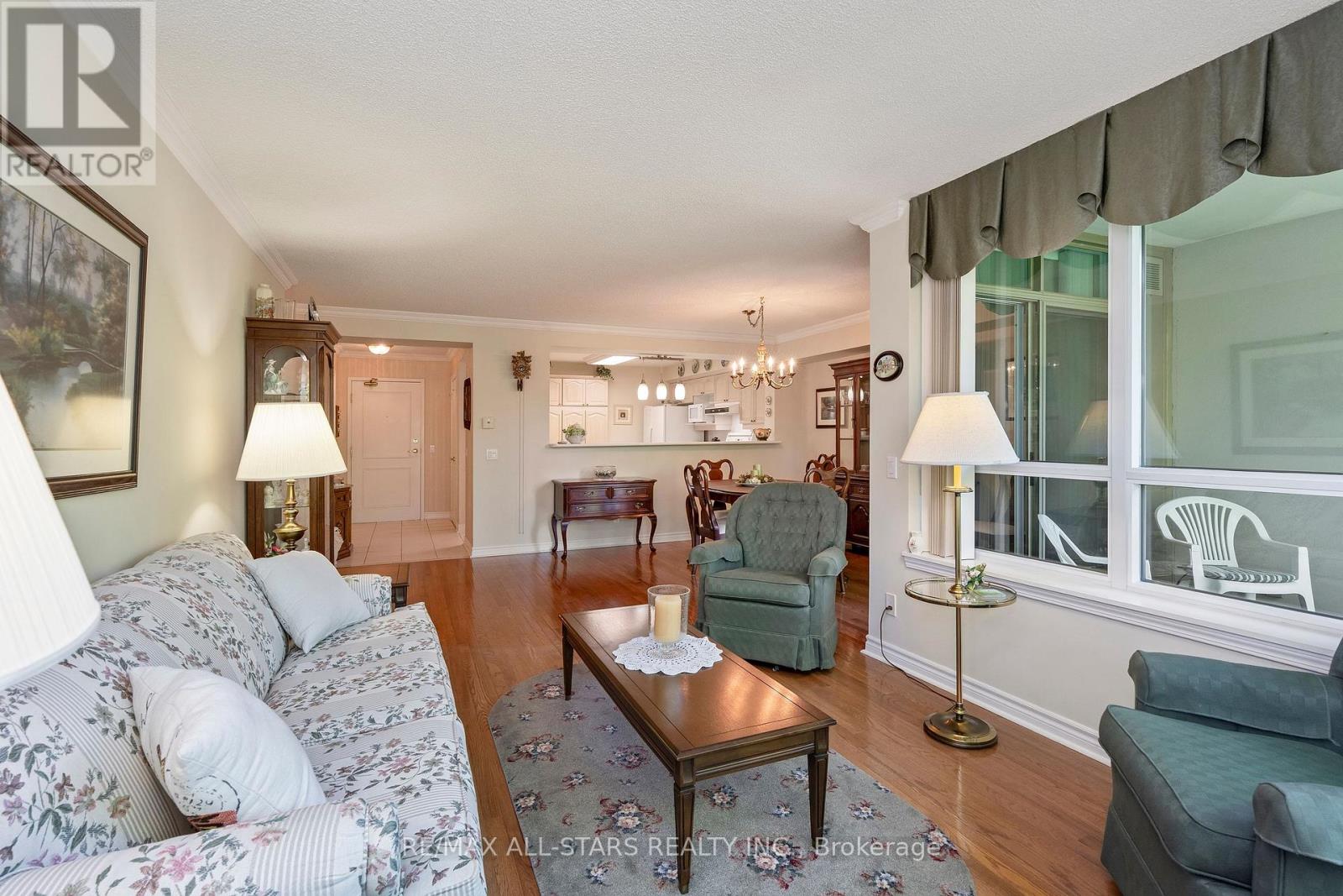322 - 80 The Boardwalk Way, Markham, Ontario  L6E 1B8 - Photo 6 - N13213570