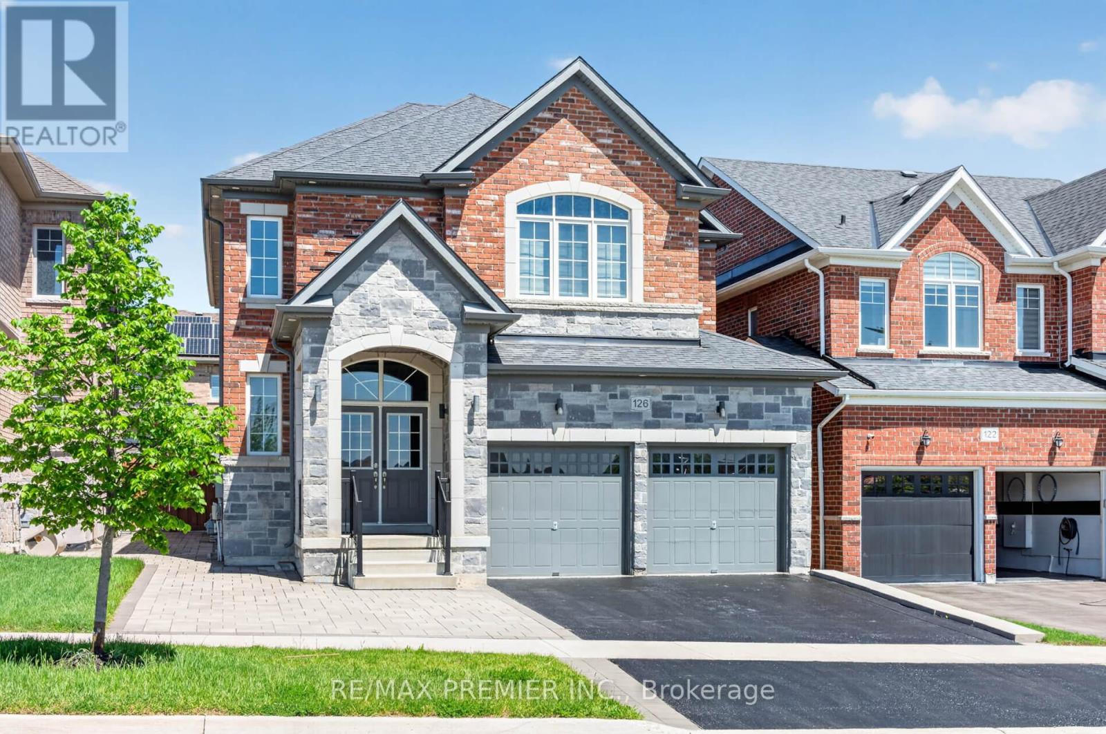 126 BARROW AVENUE, bradford west gwillimbury (bradford), Ontario