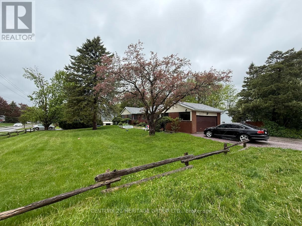 BSMT - 927 SRIGLEY STREET, Newmarket, Ontario