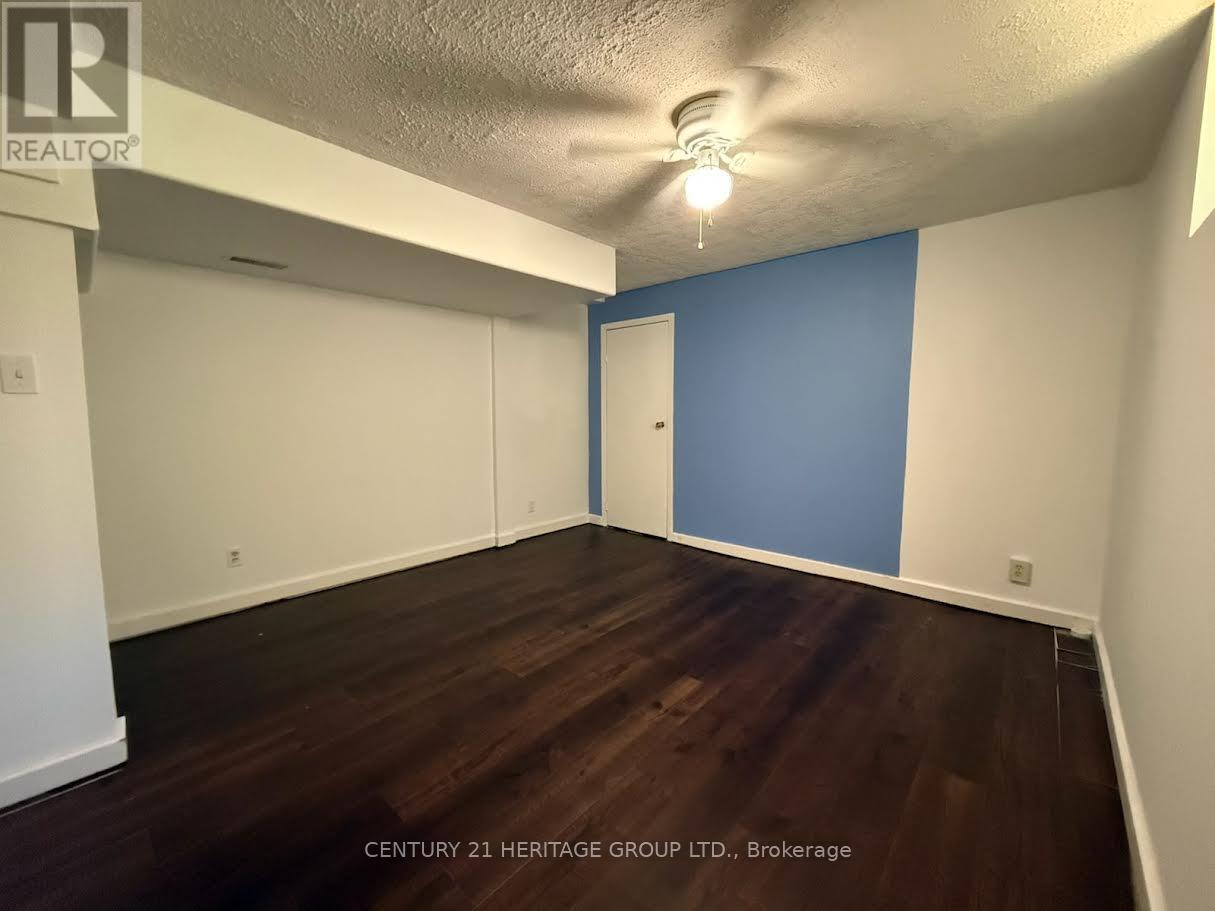 Bsmt - 927 Srigley Street, Newmarket, Ontario  L3Y 1Y2 - Photo 2 - N13213736