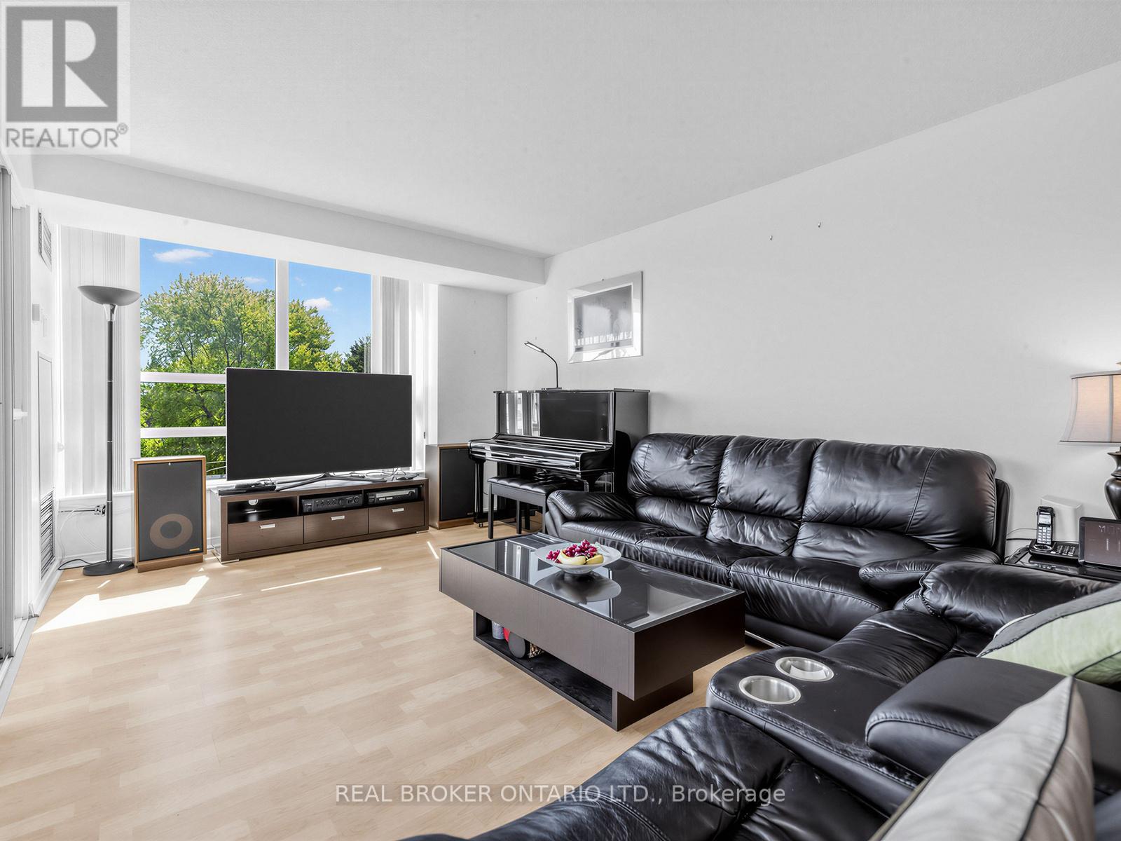 303 - 7825 Bayview Avenue, Markham, Ontario  L3T 7N2 - Photo 11 - N13213790