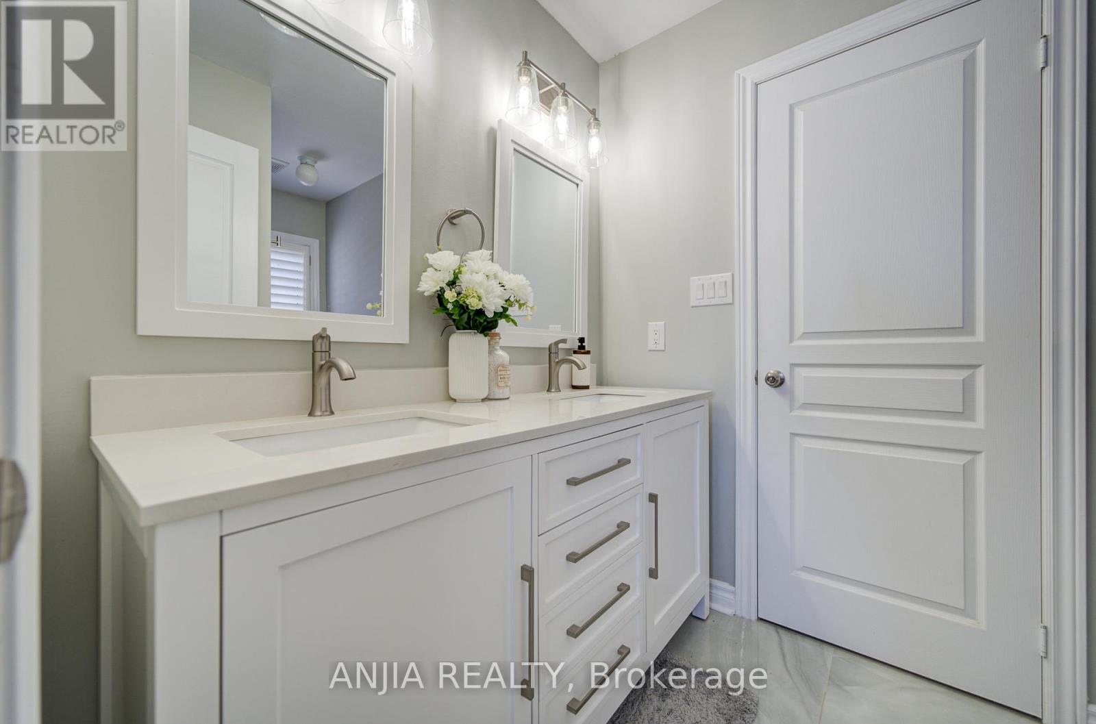 64 Frederick Stamm Crescent, Markham, Ontario  L6C 0X3 - Photo 37 - N13213838
