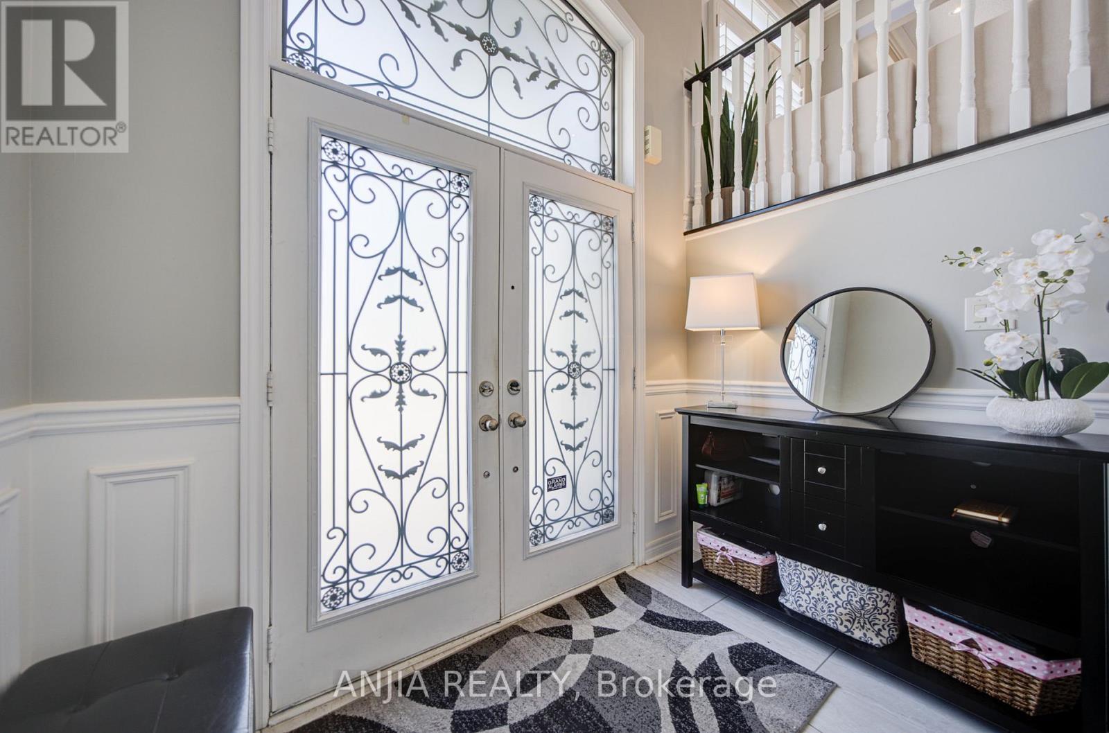 64 Frederick Stamm Crescent, Markham, Ontario  L6C 0X3 - Photo 4 - N13213838
