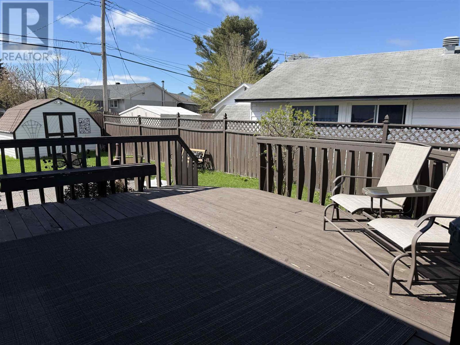 288 Mississauga Ave, Elliot Lake, Ontario  P5A 1E7 - Photo 13 - SM261075