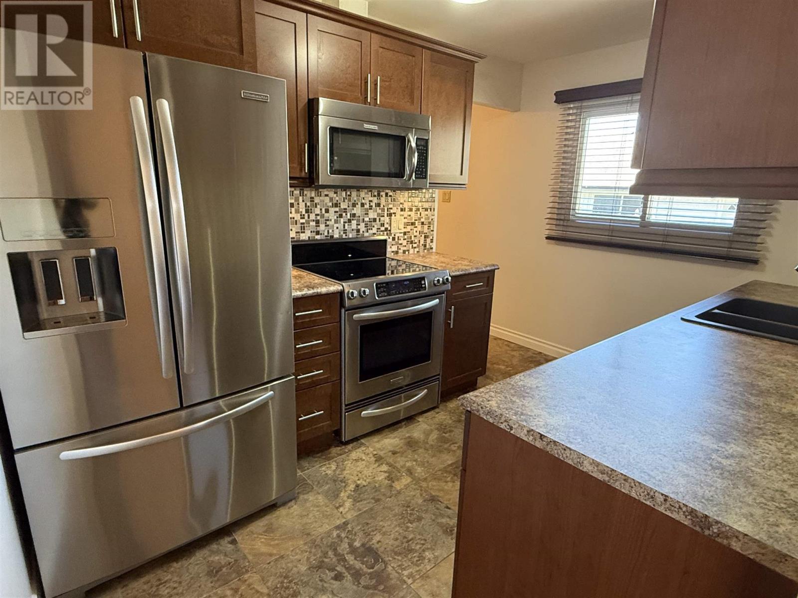 288 Mississauga Ave, Elliot Lake, Ontario  P5A 1E7 - Photo 22 - SM261075