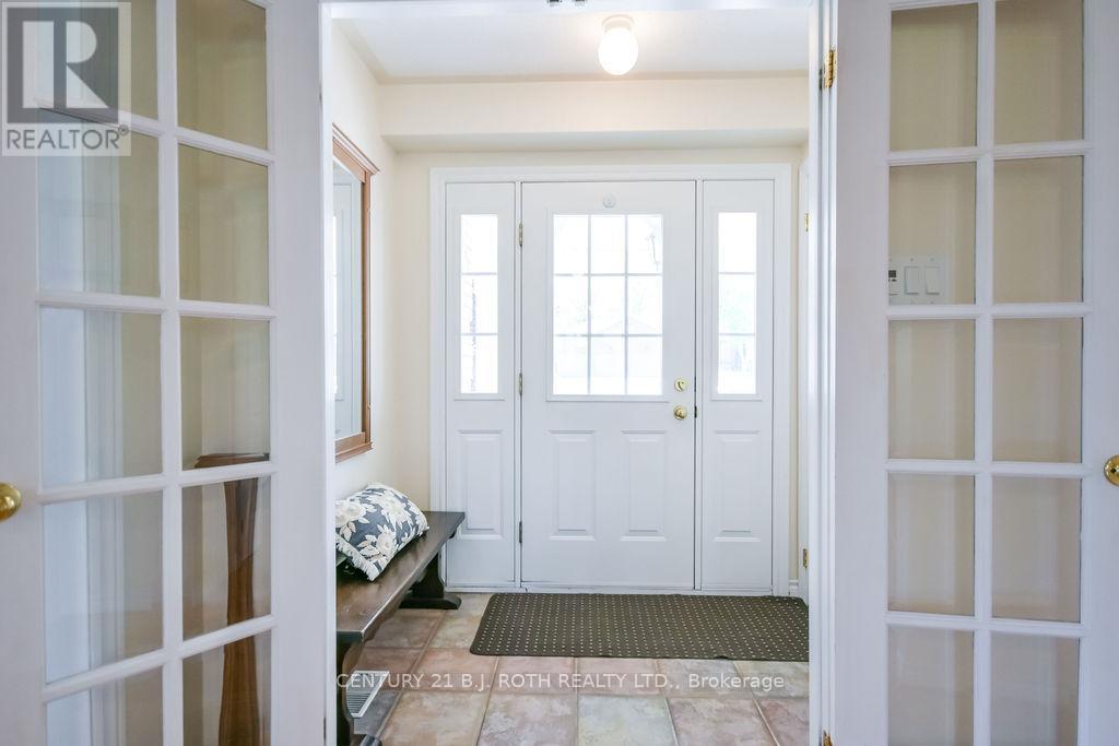 20 Boyd Crescent, Oro-Medonte, Ontario  L0K 1N0 - Photo 7 - S13213798
