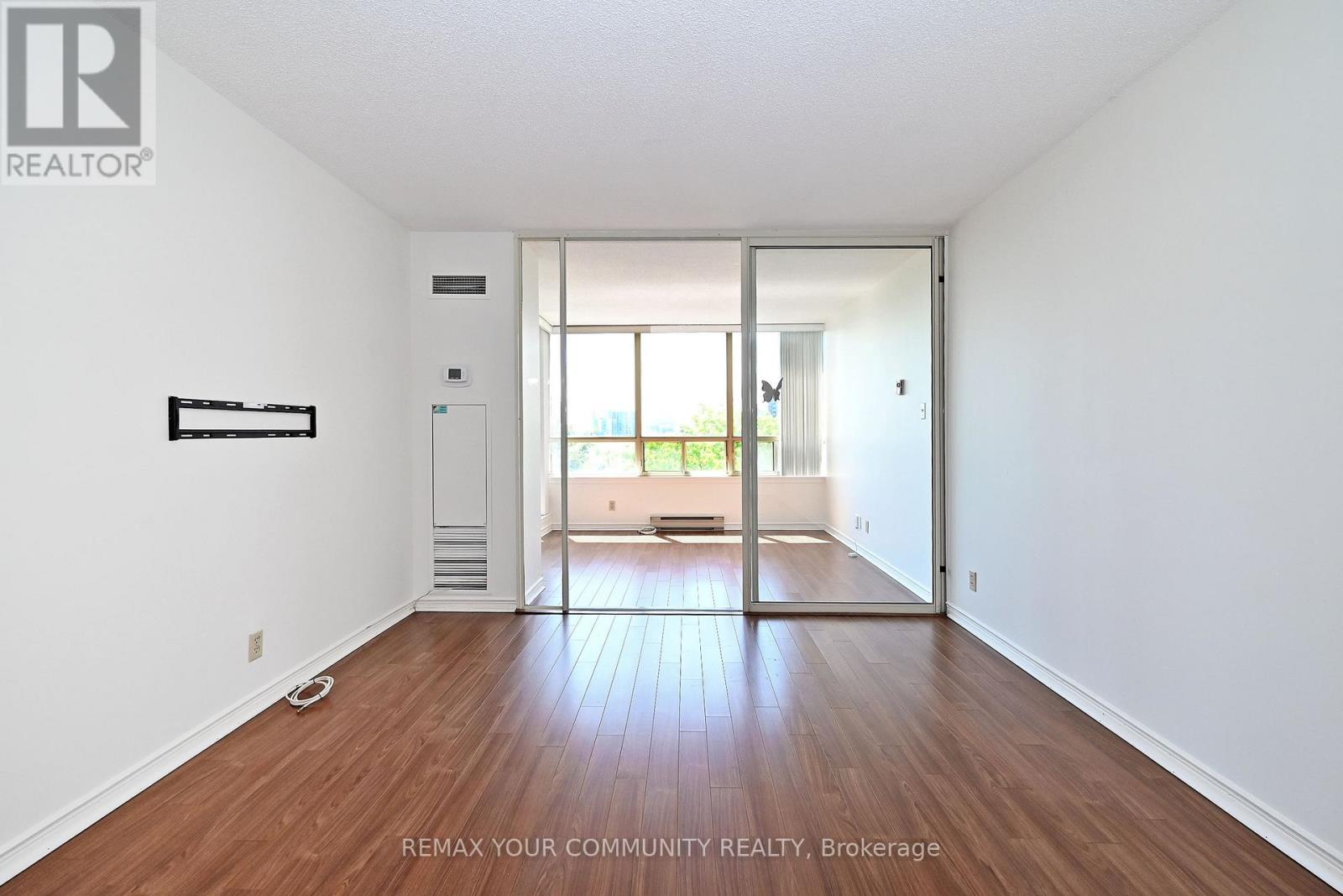620 - 32 Clarissa Drive, Richmond Hill, Ontario  L4C 9R7 - Photo 13 - N13213330
