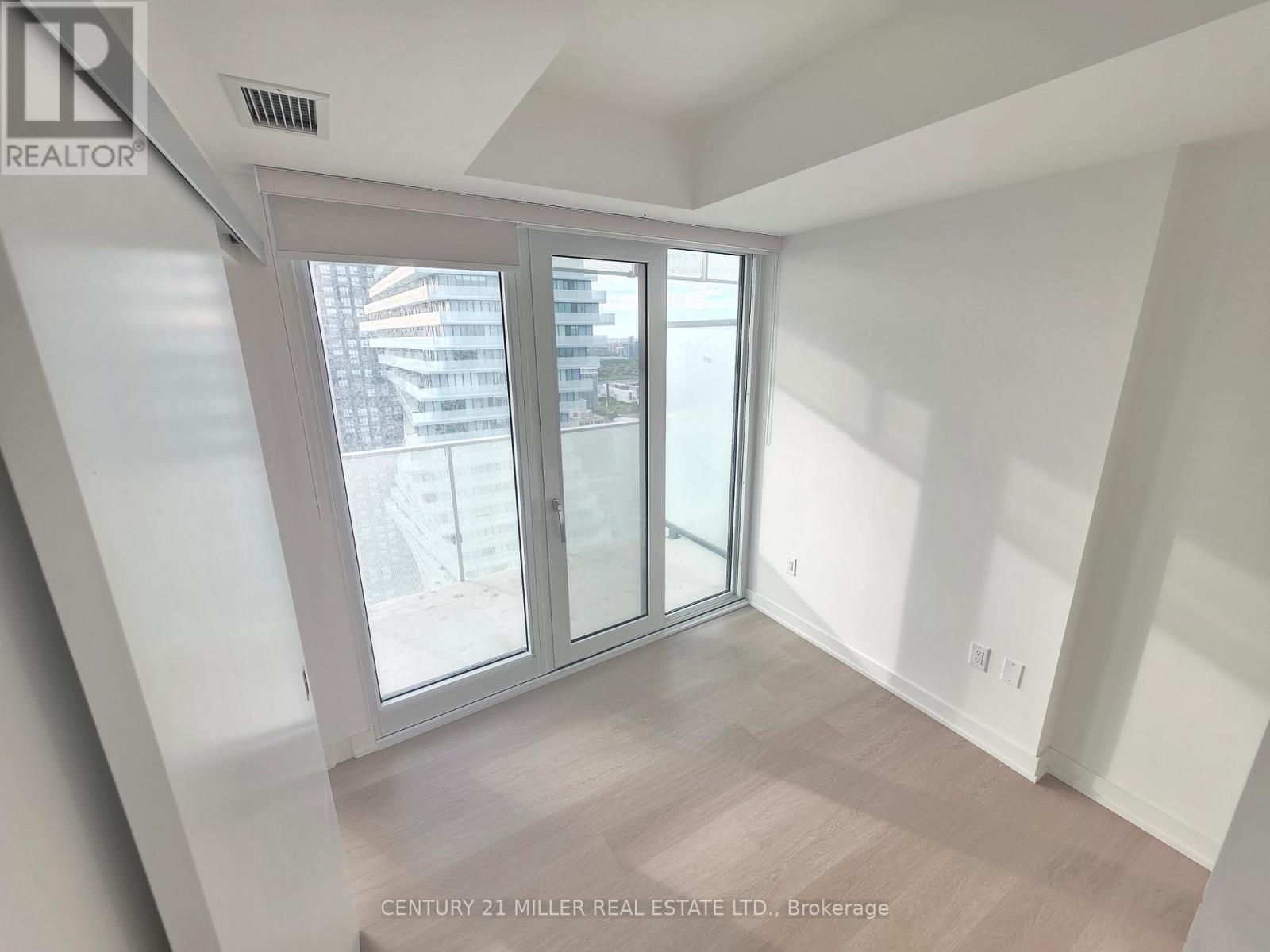 3801 - 3883 Quartz Road, Mississauga, Ontario  L5B 0M4 - Photo 9 - W12990406