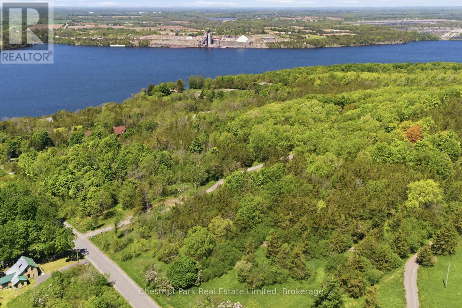 12195 Loyalist Parkway, Prince Edward County, Ontario  K0K 2T0 - Photo 17 - X13070694