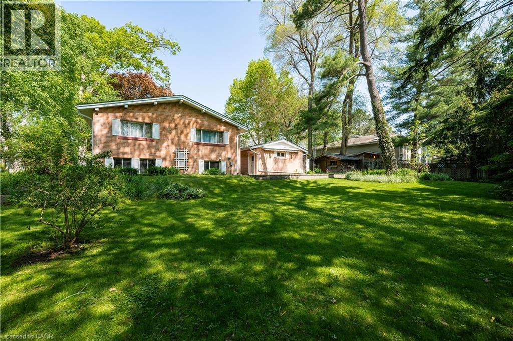 2048 Elmhurst Avenue, Oakville, Ontario  L6J 1X1 - Photo 7 - 40834550