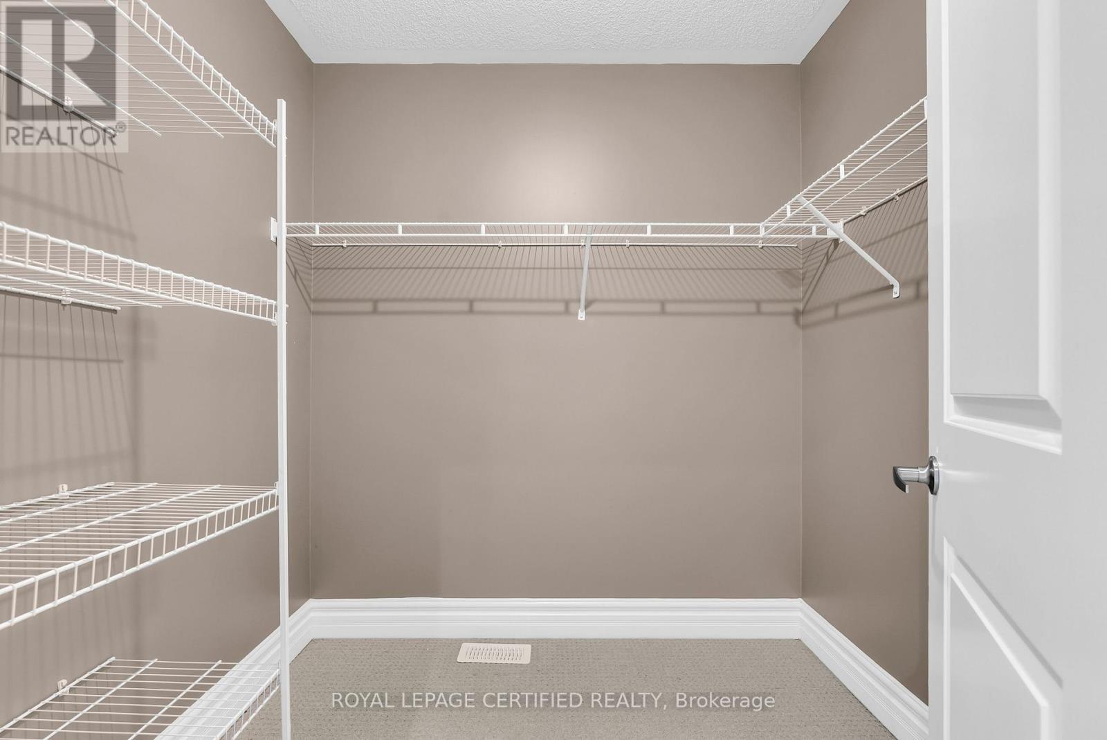 6 Cachet Court, Brampton, Ontario  L6X 0X2 - Photo 25 - W13213530