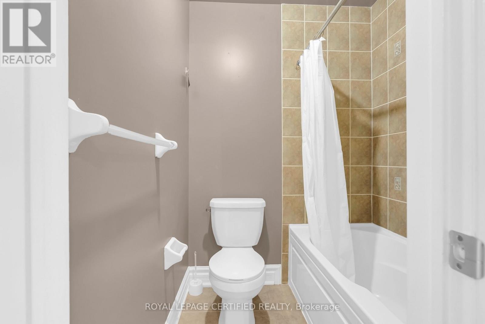 6 Cachet Court, Brampton, Ontario  L6X 0X2 - Photo 34 - W13213530