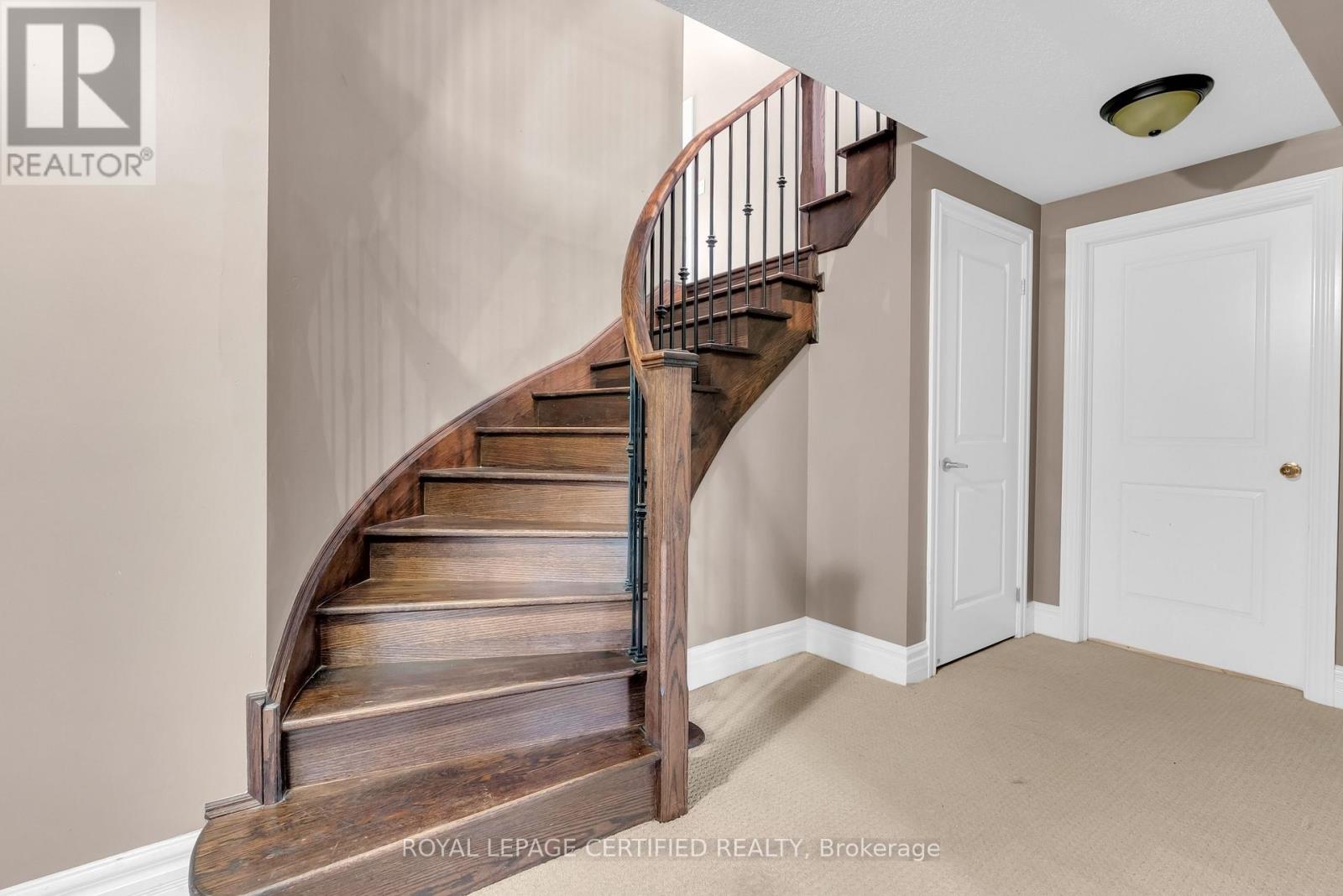 6 Cachet Court, Brampton, Ontario  L6X 0X2 - Photo 40 - W13213530