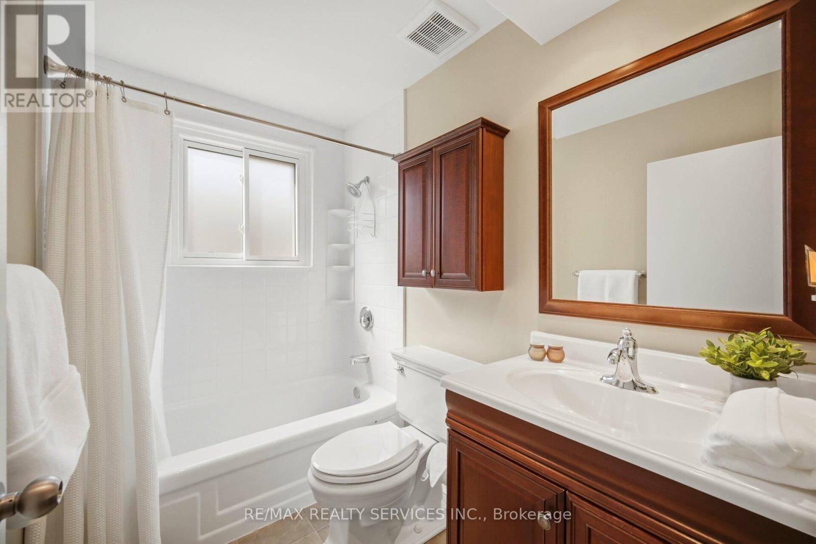 25 Ascot Avenue, Brampton, Ontario  L6T 2P3 - Photo 25 - W13213598