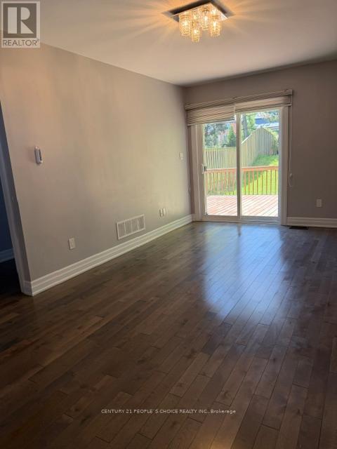 2951 Salerno Crescent, Mississauga, Ontario  L5N 1T3 - Photo 18 - W13213610
