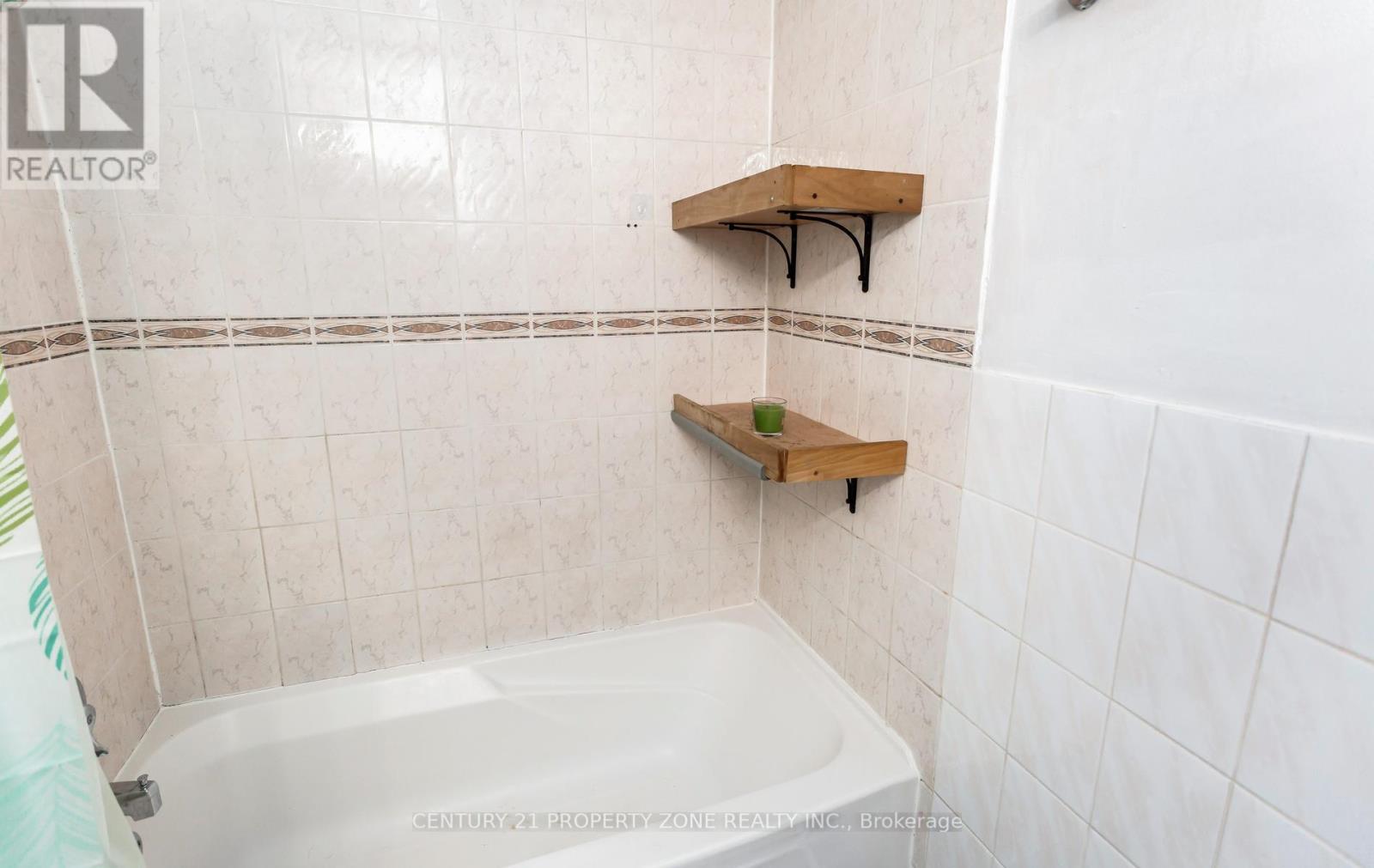 17 Hillbank Trail, Brampton, Ontario  L6S 1P6 - Photo 31 - W13213624