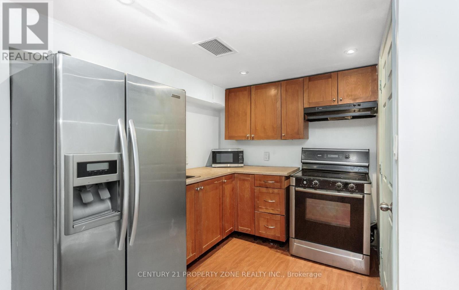 17 Hillbank Trail, Brampton, Ontario  L6S 1P6 - Photo 38 - W13213624